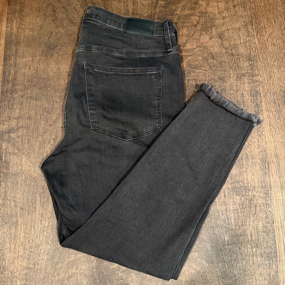 Madewell 10” High Rise Skinny in size 31P